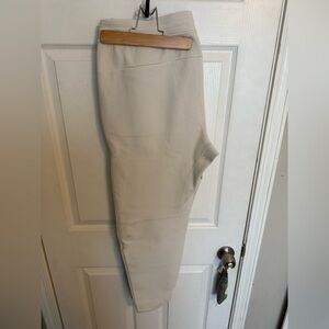 Lululemon Athletica Textured Spacer Classic-Tapered Pant. White pant. Size XL.